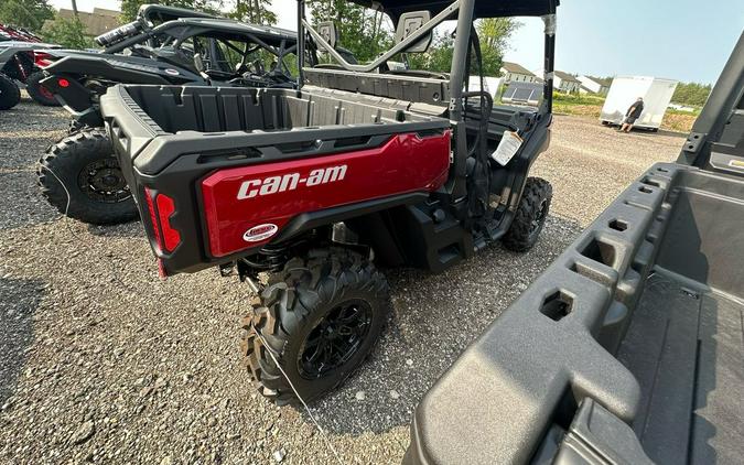 2024 Can-Am® Defender XT HD10