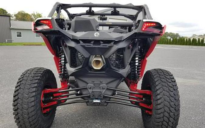 2024 Can-Am Maverick X3 X RC Turbo RR 64