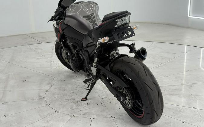 2023 Kawasaki Z900 ABS Metallic Black/Graphite Gray/Flat Black