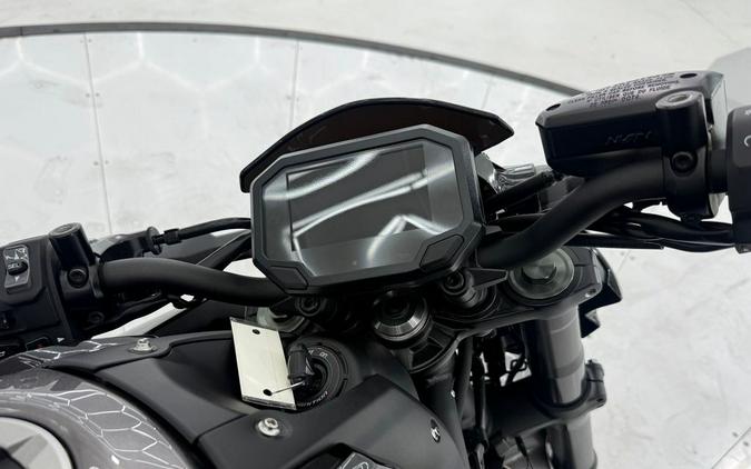 2023 Kawasaki Z900 ABS Metallic Black/Graphite Gray/Flat Black
