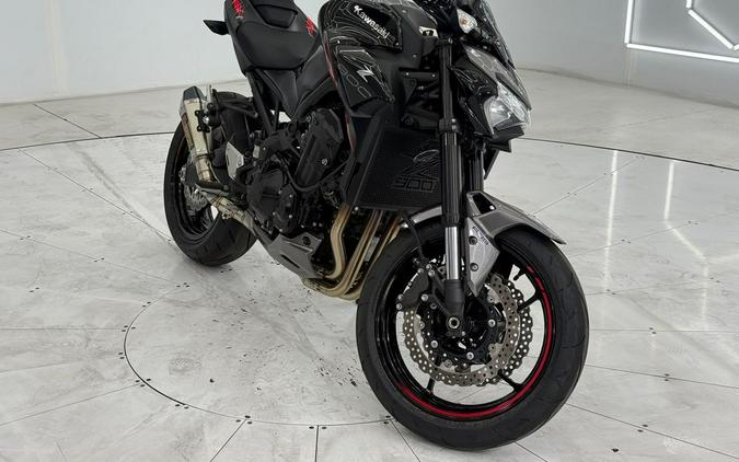 2023 Kawasaki Z900 ABS Metallic Black/Graphite Gray/Flat Black