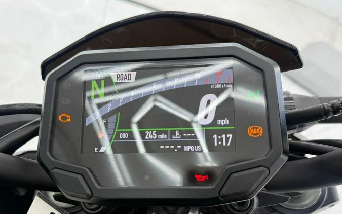 2023 Kawasaki Z900 ABS Metallic Black/Graphite Gray/Flat Black