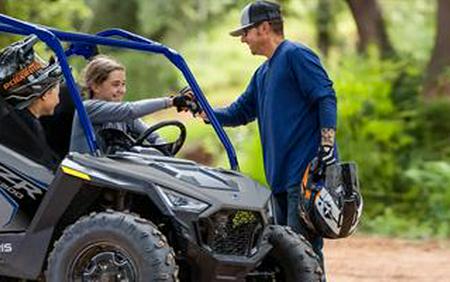 2027 Polaris RZR 200 EFI