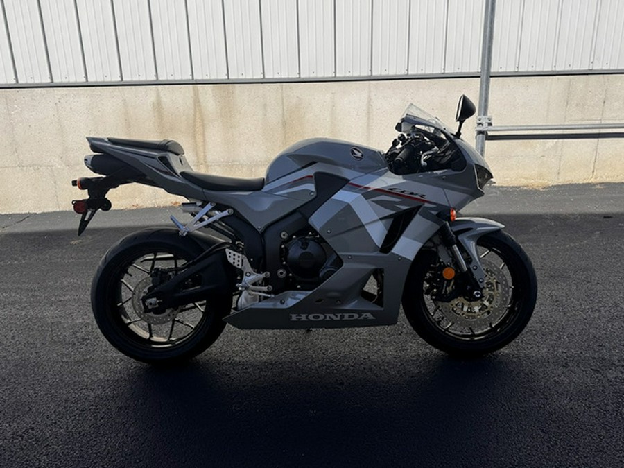 2026 Honda CBR600RR Base