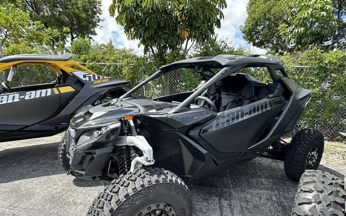 2024 Can-Am™ Maverick R X rs