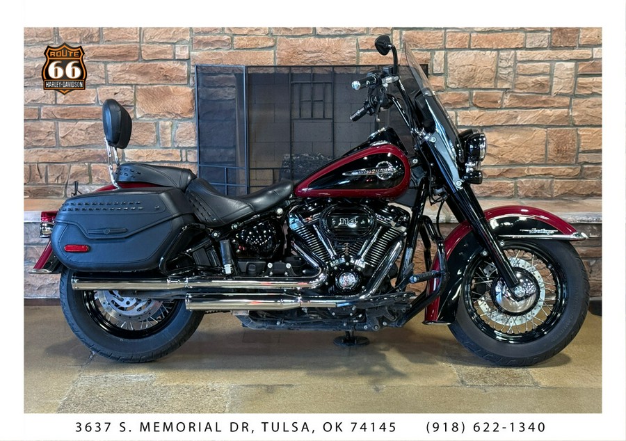 2020 Harley-Davidson® Heritage Classic 114 Billiard Red/Vivid Black