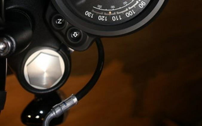 2026 Triumph Bonneville Bobber Interstellar Blue