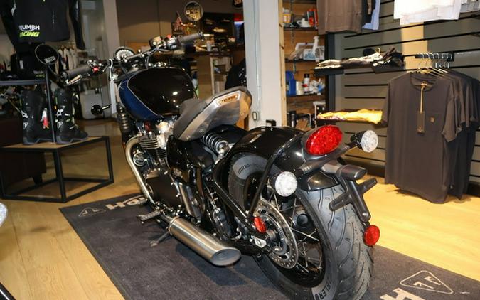 2026 Triumph Bonneville Bobber Interstellar Blue