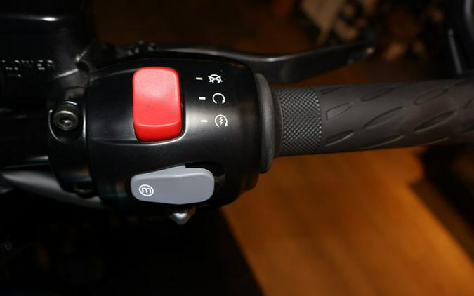 2026 Triumph Bonneville Bobber Interstellar Blue