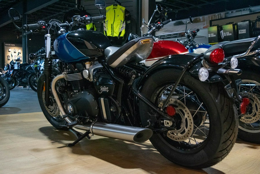 2026 Triumph Bonneville Bobber Interstellar Blue