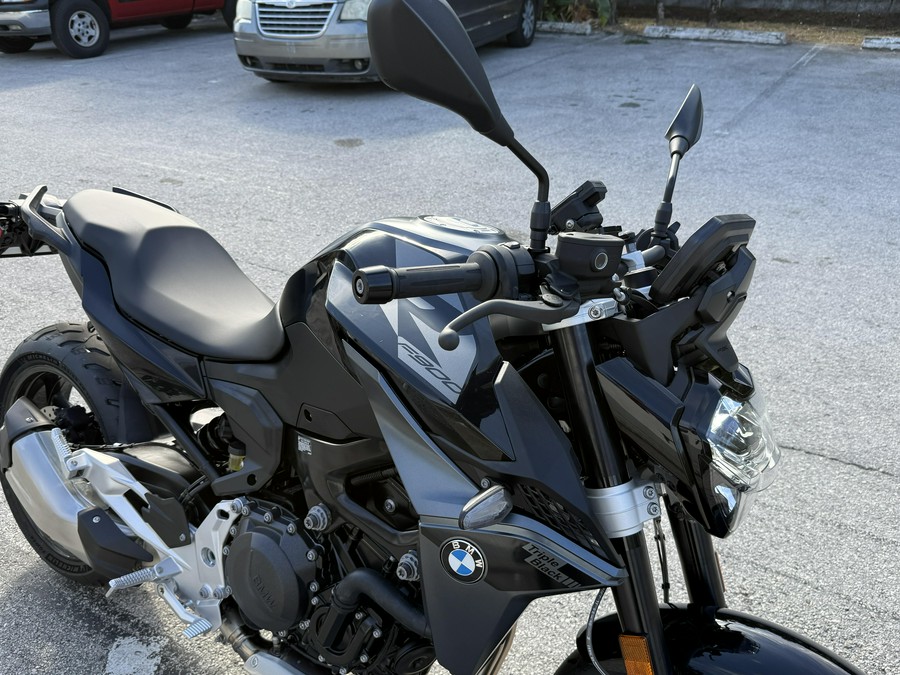 2026 BMW F 900 R
