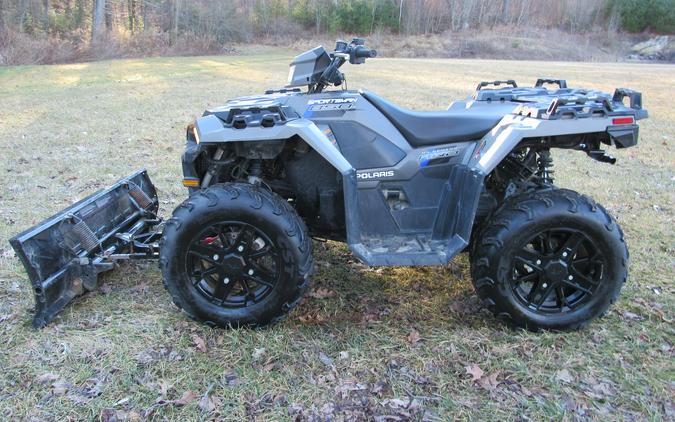 2019 Polaris Industries SPORTSMAN 850 WITH PLOW AND WINCH