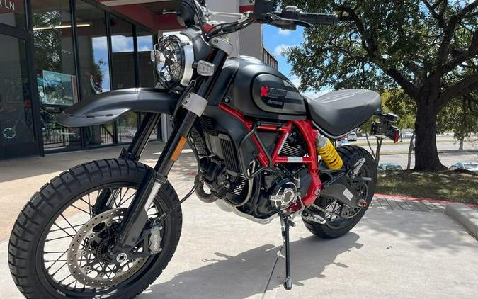 2021 Ducati Scrambler Desert Sled Fasthouse