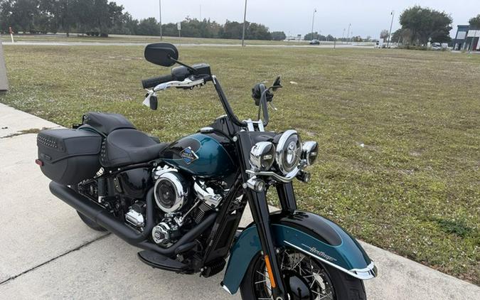 2026 Harley-Davidson Softail FLHC - Heritage Classic