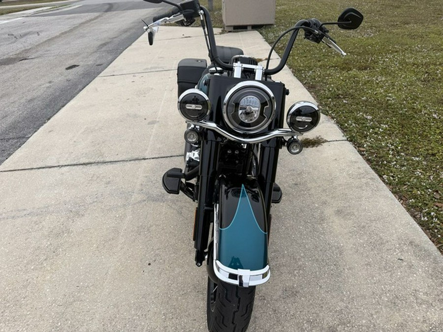 2026 Harley-Davidson Softail FLHC - Heritage Classic