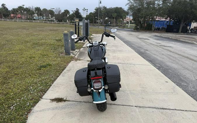 2026 Harley-Davidson Softail FLHC - Heritage Classic