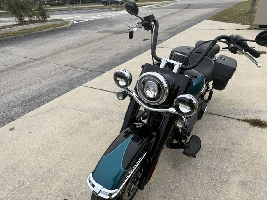 2026 Harley-Davidson Softail FLHC - Heritage Classic