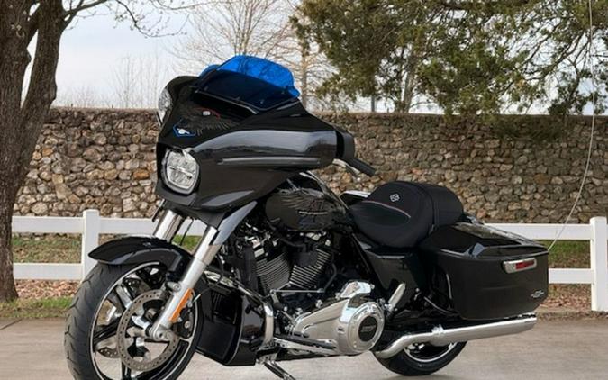 2026 Harley-Davidson FLHX - Street Glide