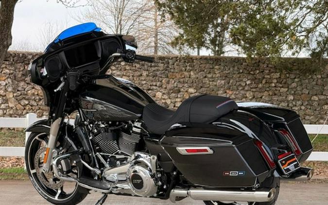 2026 Harley-Davidson FLHX - Street Glide