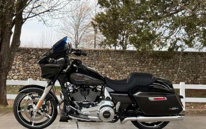 2026 Harley-Davidson FLHX - Street Glide