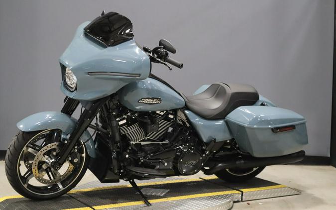 2024 Harley-Davidson Street Glide Sharkskin Blue - Black Finish