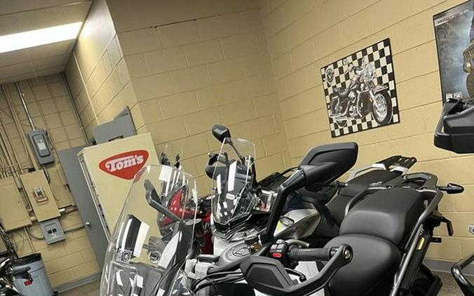 2023 Triumph Tiger 1200 GT Explorer Snowdonia White