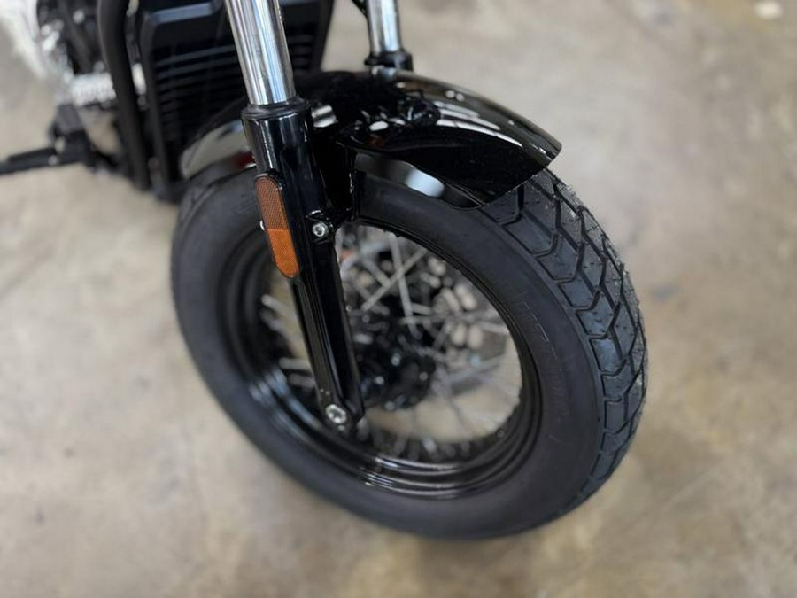 2025 Indian Motorcycle® Super Scout® Black Metallic