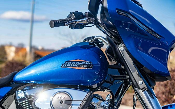 FLHX 2025 Street Glide®