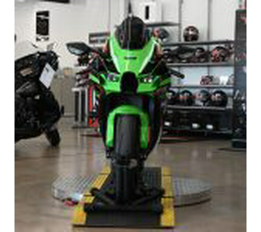 2021 Kawasaki Ninja ZX10R KRT