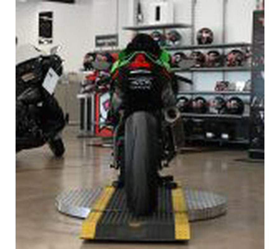 2021 Kawasaki Ninja ZX10R KRT