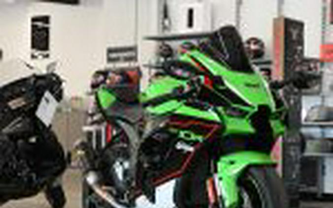 2021 Kawasaki Ninja ZX10R KRT