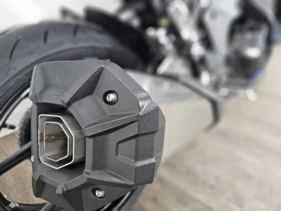 2026 Kawasaki Ninja® 1100SX SE ABS