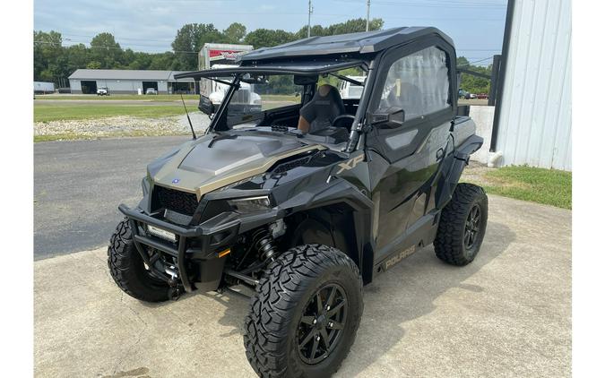 2022 Polaris Industries GENERAL 1000 XP DELUXE