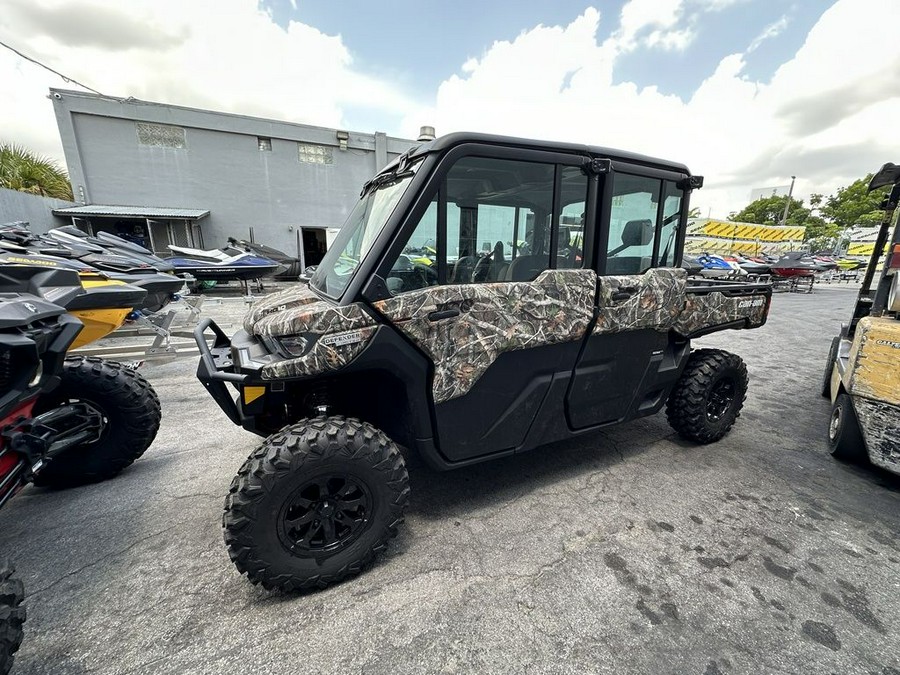 2024 Can-Am™ Defender MAX Limited HD10