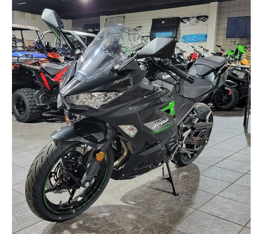 2023 Kawasaki Ninja 400