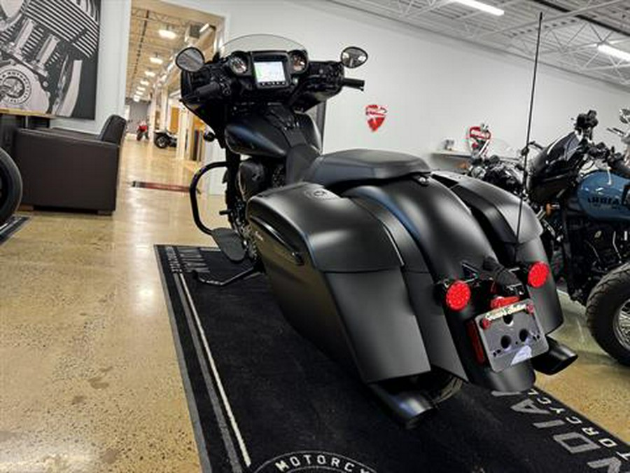 2025 Indian Motorcycle Chieftain® Dark Horse® with PowerBand Audio Package