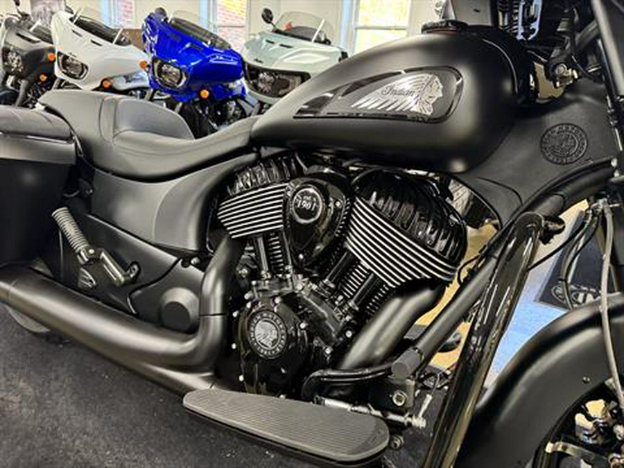 2025 Indian Motorcycle Chieftain® Dark Horse® with PowerBand Audio Package
