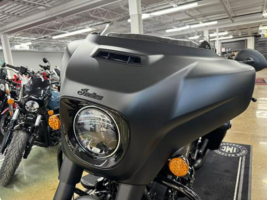 2025 Indian Motorcycle Chieftain® Dark Horse® with PowerBand Audio Package