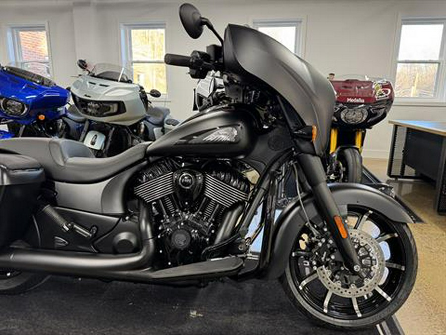 2025 Indian Motorcycle Chieftain® Dark Horse® with PowerBand Audio Package