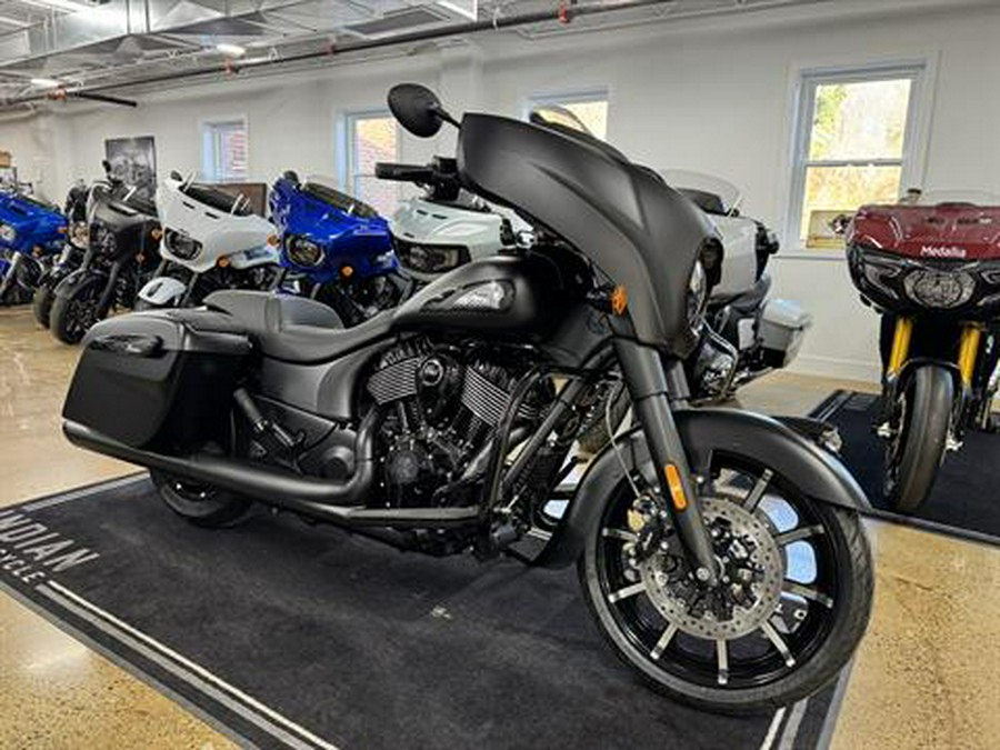 2025 Indian Motorcycle Chieftain® Dark Horse® with PowerBand Audio Package