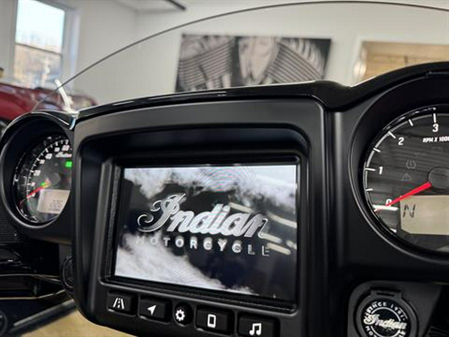 2025 Indian Motorcycle Chieftain® Dark Horse® with PowerBand Audio Package