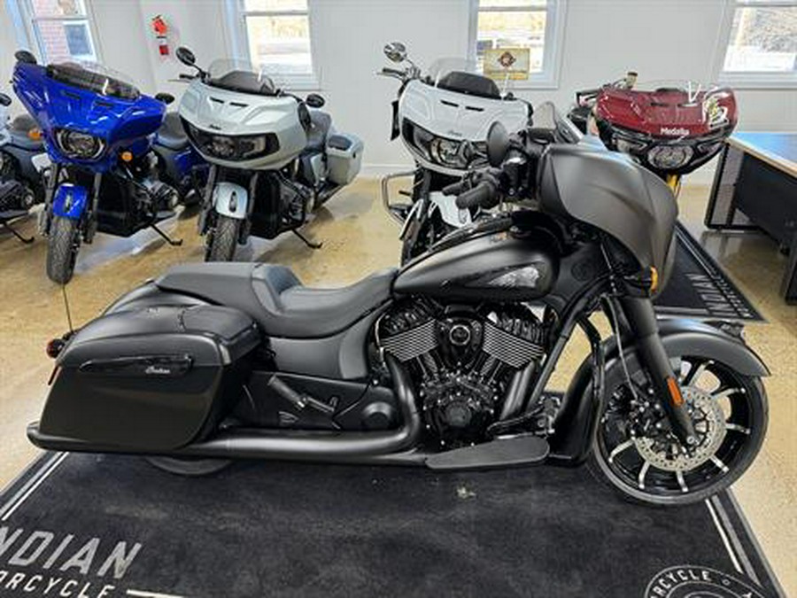 2025 Indian Motorcycle Chieftain® Dark Horse® with PowerBand Audio Package