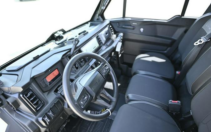 2026 Can-Am Defender MAX Limited HD11
