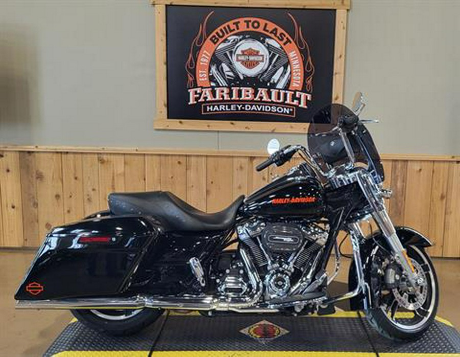 2017 Harley-Davidson Road King®