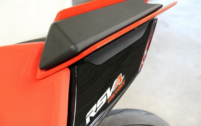 2021 APRILIA RSV4 FACTORY