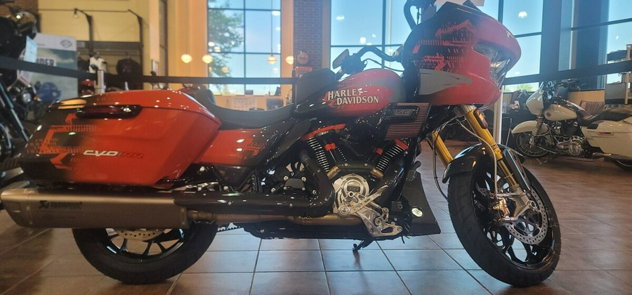 2025 Cvo Road Glide RR