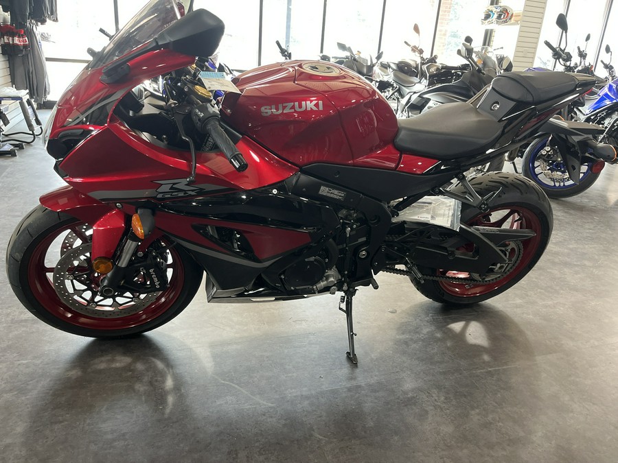2025 Suzuki GSX-R1000