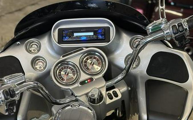 2009 Harley-Davidson® FLTRSE - CVO™ Road Glide®