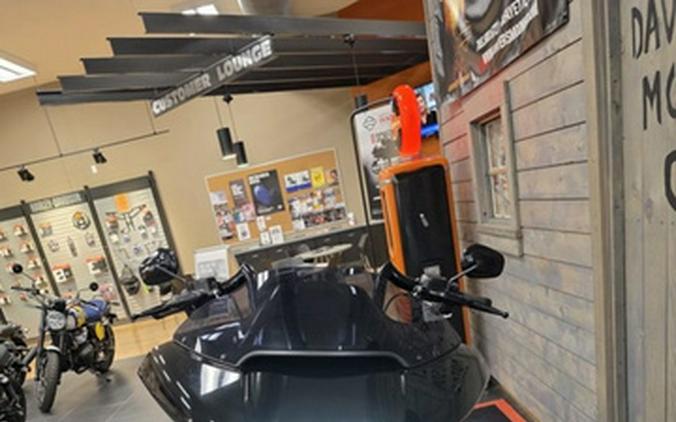 2018 Harley-Davidson FLTRXS - Road Glide Special