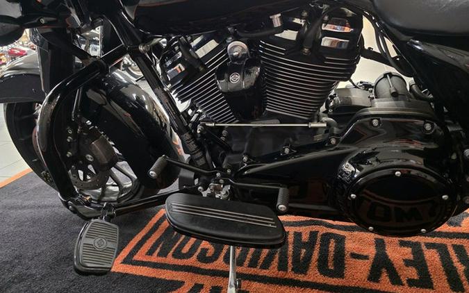 2018 Harley-Davidson FLTRXS - Road Glide Special